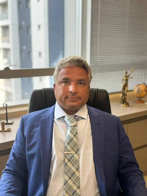 Dr. Rafael Barreto Marques