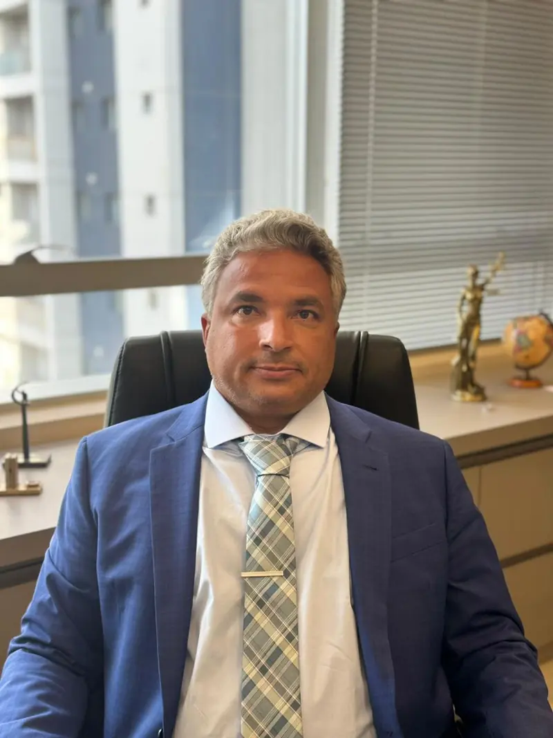 Dr. Rafael Barreto Marques, advogado de leilão de imóveis e direito imobiliário em Brasília